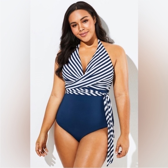 New Meet.Curve Halter One Piece Swimsuit - Picture 1 of 6